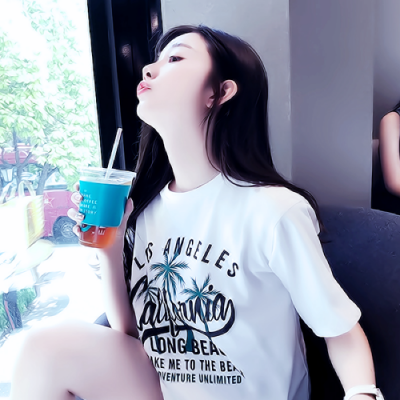 微信女生真人高清头像合集 一共12张