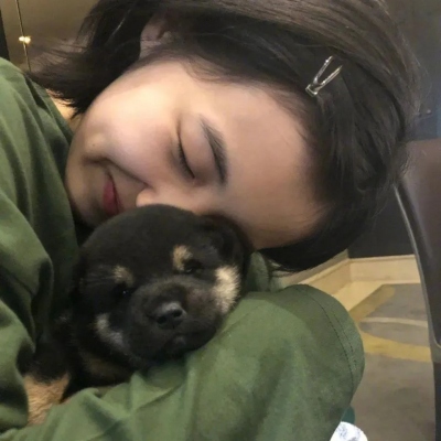 20张小众不撞款的真人女生头像 快收藏