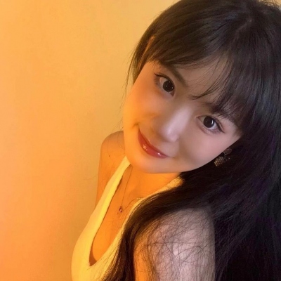 抖音热门女生头像合集 共6张