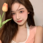 8张好看的露脸优质女生正脸头像合集