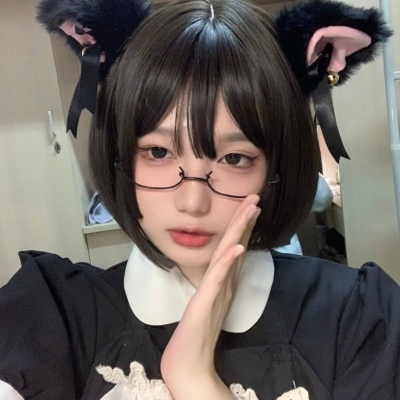 超火的女生高冷真人头像来啦 共19张