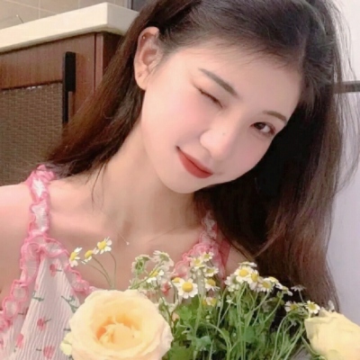 9张简约干净的好看女生头像，快收藏