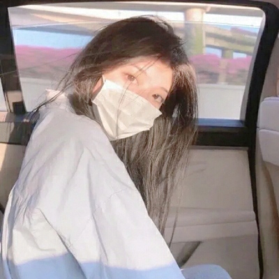 9张简约干净的好看女生头像，快收藏