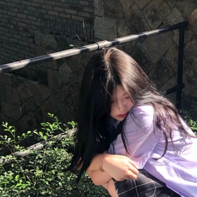 女生真人青春自然头像合集 共13张