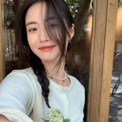 ins热门女生头像合集 11张好看头像直接存