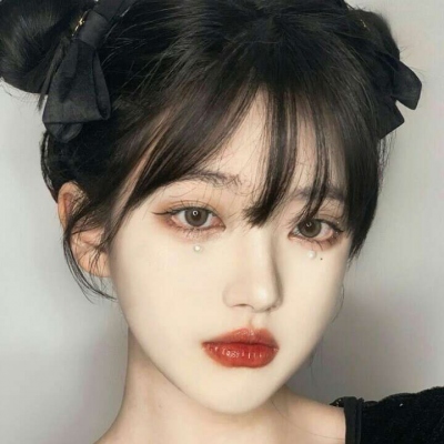 5月氛围感拉满的女生头像合集来了，15张美照直接惊艳朋友圈