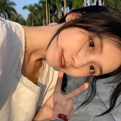 10张接地气的女生日常头像｜普通生活照也能很好看