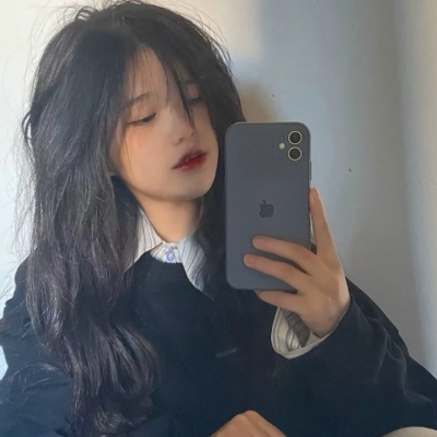 超火高清女生头像合集，一共14张好看又时髦