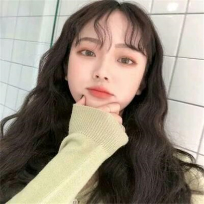 清纯女生头像合集！12张简约大方高清图直接存