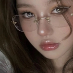 挖到宝！12张小众又高级的女生头像直接存