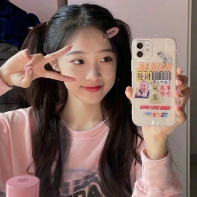 超火的真人女生个性头像，高清无水印共14张