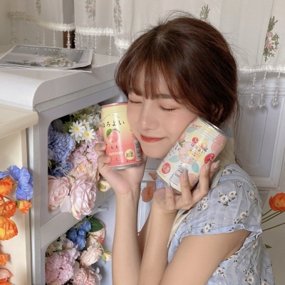 16张清新ins风女生头像合集 氛围感拉满