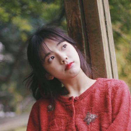 女生小清新高清真人头像合集 共20张