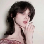 ins风欧美高级质感女生头像合集 共6张