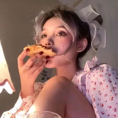 12张青春活力女生真人头像 快存来换头像啦