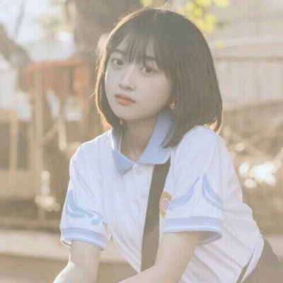 9张清新文艺清纯女生微信头像 氛围感拉满