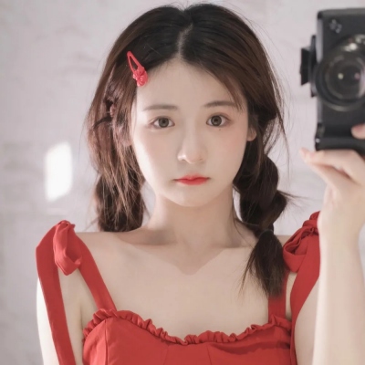 女生头像安静气质干净大方 8张合集上新啦