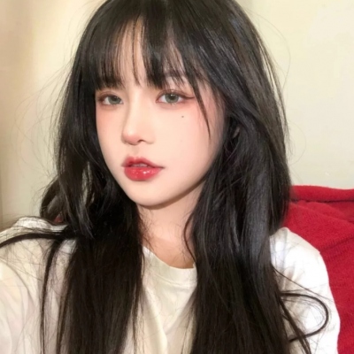 超火高清女生头像合集，一共14张好看又时髦