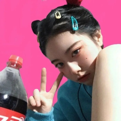 小红书热门！20张女生可爱小清新真人头像分享
