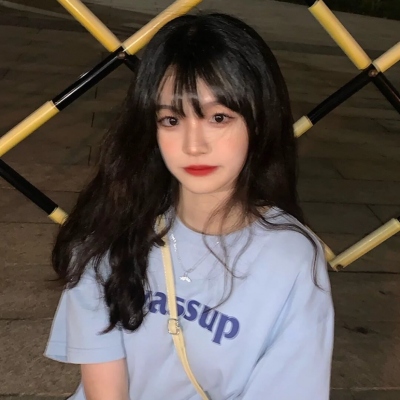 14张质感超棒的个性真人女生头像合集