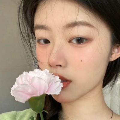 9张清新元气少女真人头像，适合当微信QQ头像
