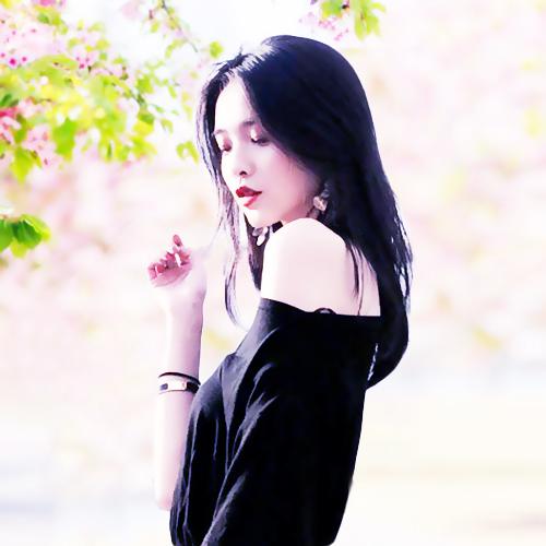 最新女生微信头像合集 一共12张美女头像