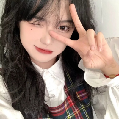 11张质感拉满的高级感女生头像合集