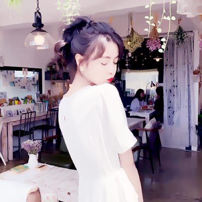 高清气质款唯美女生头像合集 共12张