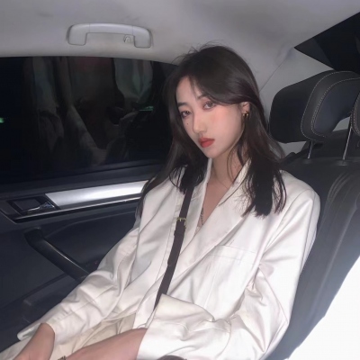 超火的女生御姐霸气头像来啦 共20张