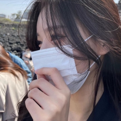 20张高清女生真人头像，质感拉满直接用