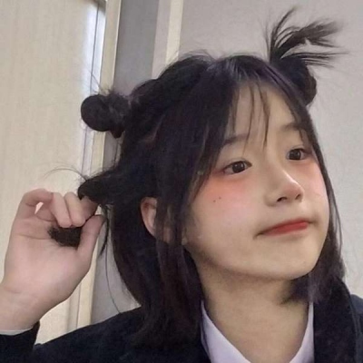 超火的真人女生高清头像来了，这里整理了10张好看的合集。