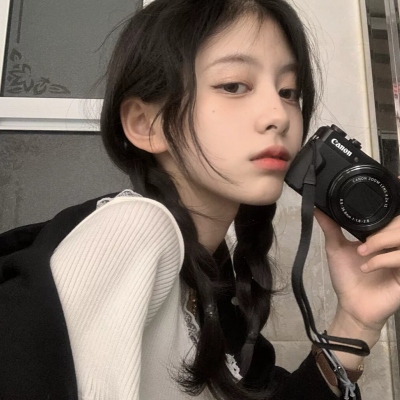 女生专属真人头像合集！10张好看的女生真人头像奉上