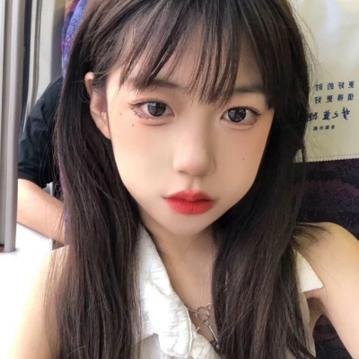 17岁少女感真人头像合集！10张青春感拉满的女生头像