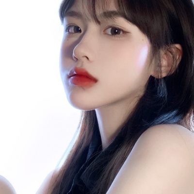 20张有质感的成熟女性微信头像合集