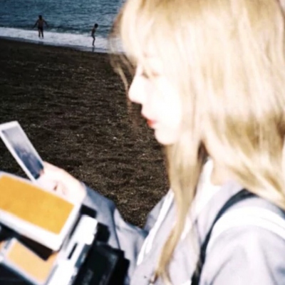 18张小众复古胶片风女生头像合集 适合当头像的复古感美图都在这