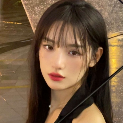 12张氛围感拉满的高级气质女生头像合集