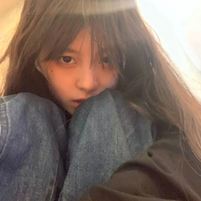 女生真人青春自然头像合集 共13张
