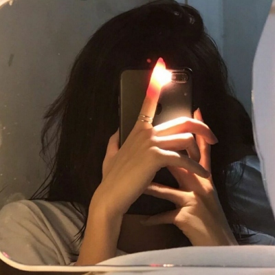 10张又酷又潮的女生头像合集来了