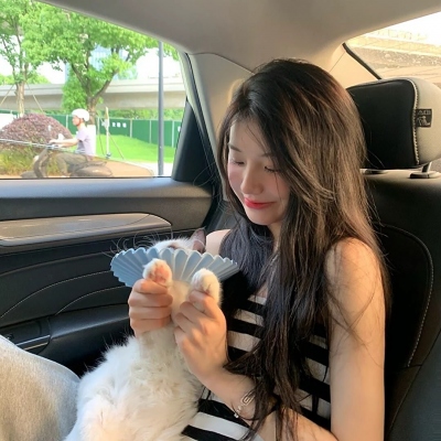 ins热门女生头像合集 11张好看头像直接存