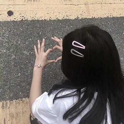 19张超好看的ins风不露脸真人女生头像合集