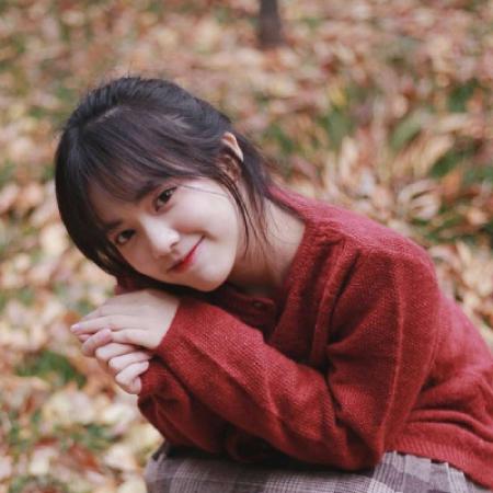 女生小清新高清真人头像合集 共20张