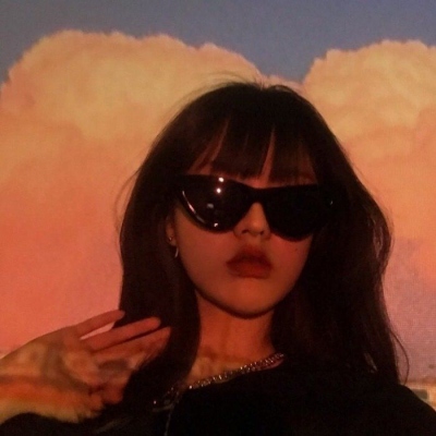 超酷个性女生头像上新 一共7张赶紧收藏