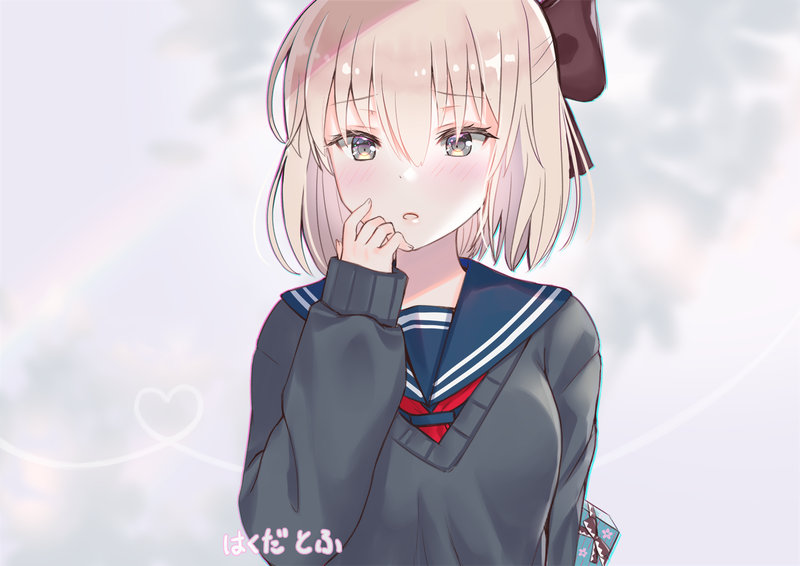 冲田总司穿校服的金发短发少女壁纸
