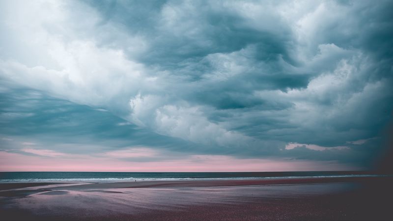 4K超清海边沙滩云景壁纸合集