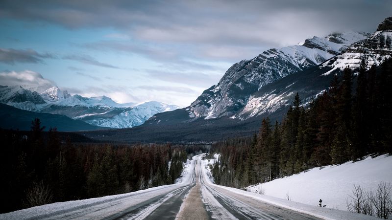 积雪山地公路4K壁纸合集