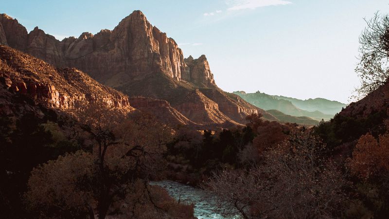 绝美航拍山河大片 4K高清壁纸免费存