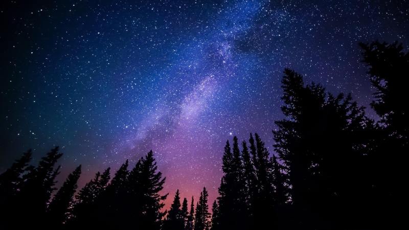 绝美银河夜空壁纸