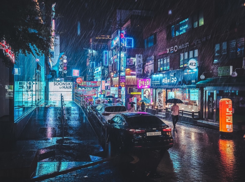 韩国雨夜霓虹街景壁纸合集