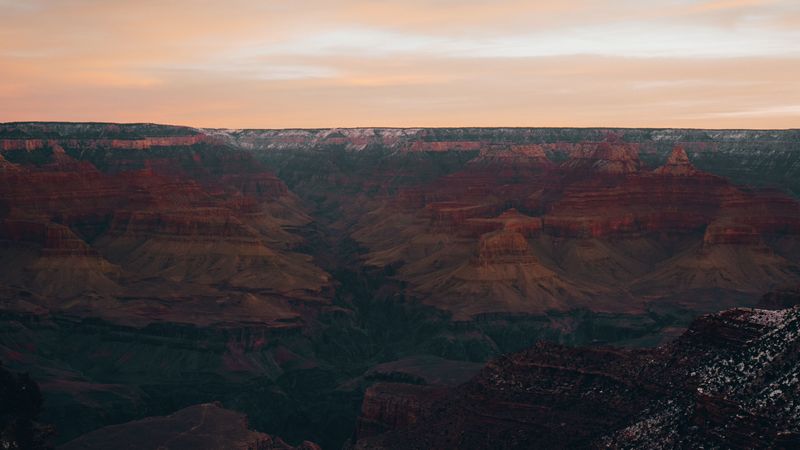 绝美峡谷山地航拍壁纸 4K高清质感拉满