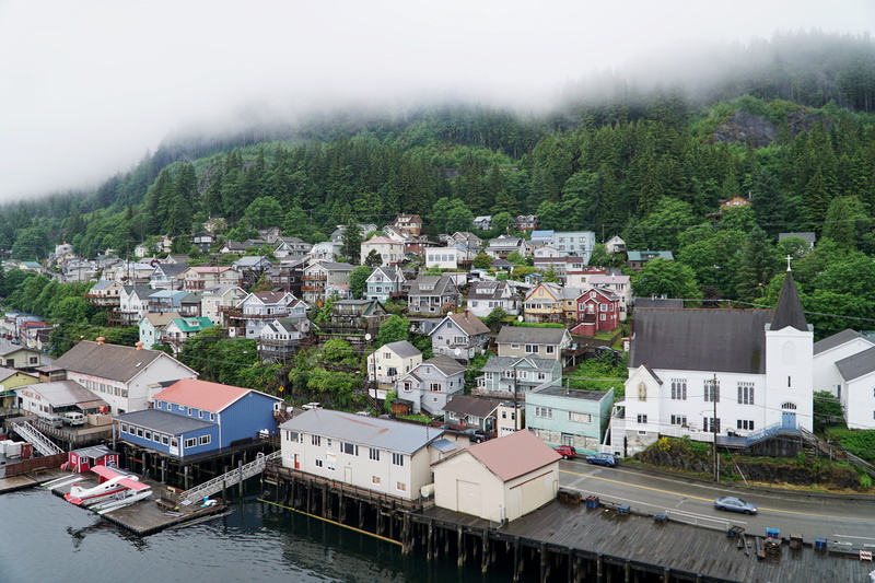 美国阿拉斯加渔港小镇风光壁纸